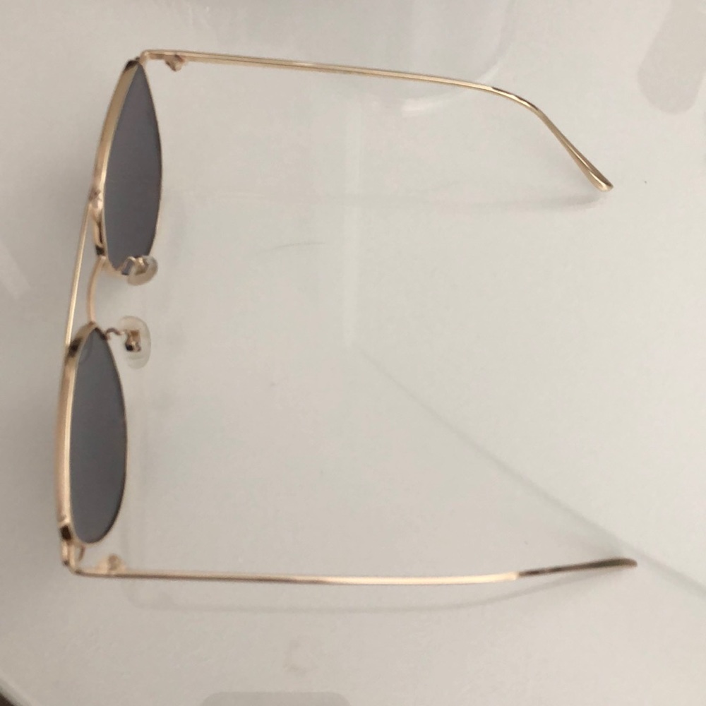 Gold iridescent sunnies - Picture 2 of 4
